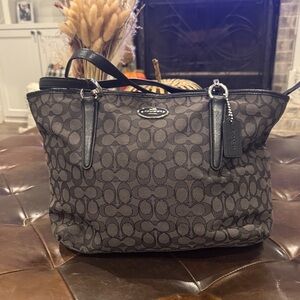 Coach Black and Gray Patterned Tote